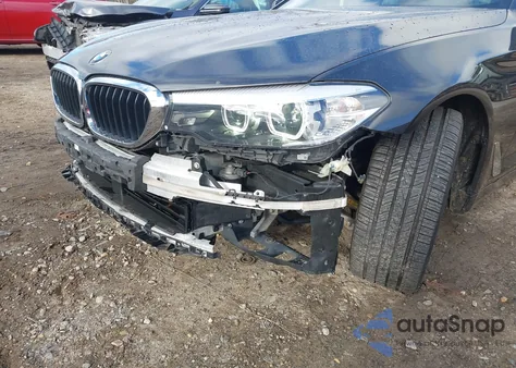 2018 BMW 540I xDrive z USA, uszkodzony, nr VIN WBAJE7C59JG891966